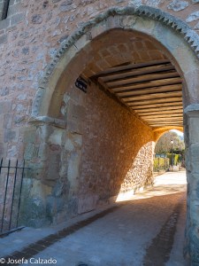 Arco paso Camino de San Polo