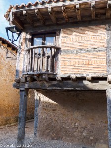 Detalle de la construcción de Calatañazor