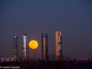 Superluna azul, luna de sangre