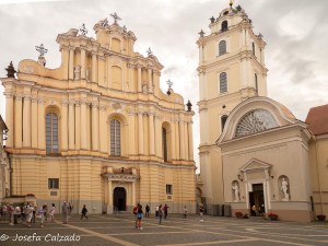 Iglesia de San Juan y Campanario