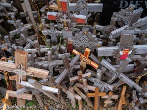 No cabe una cruz mas