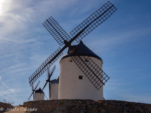 ¿Molinos o gigantes?