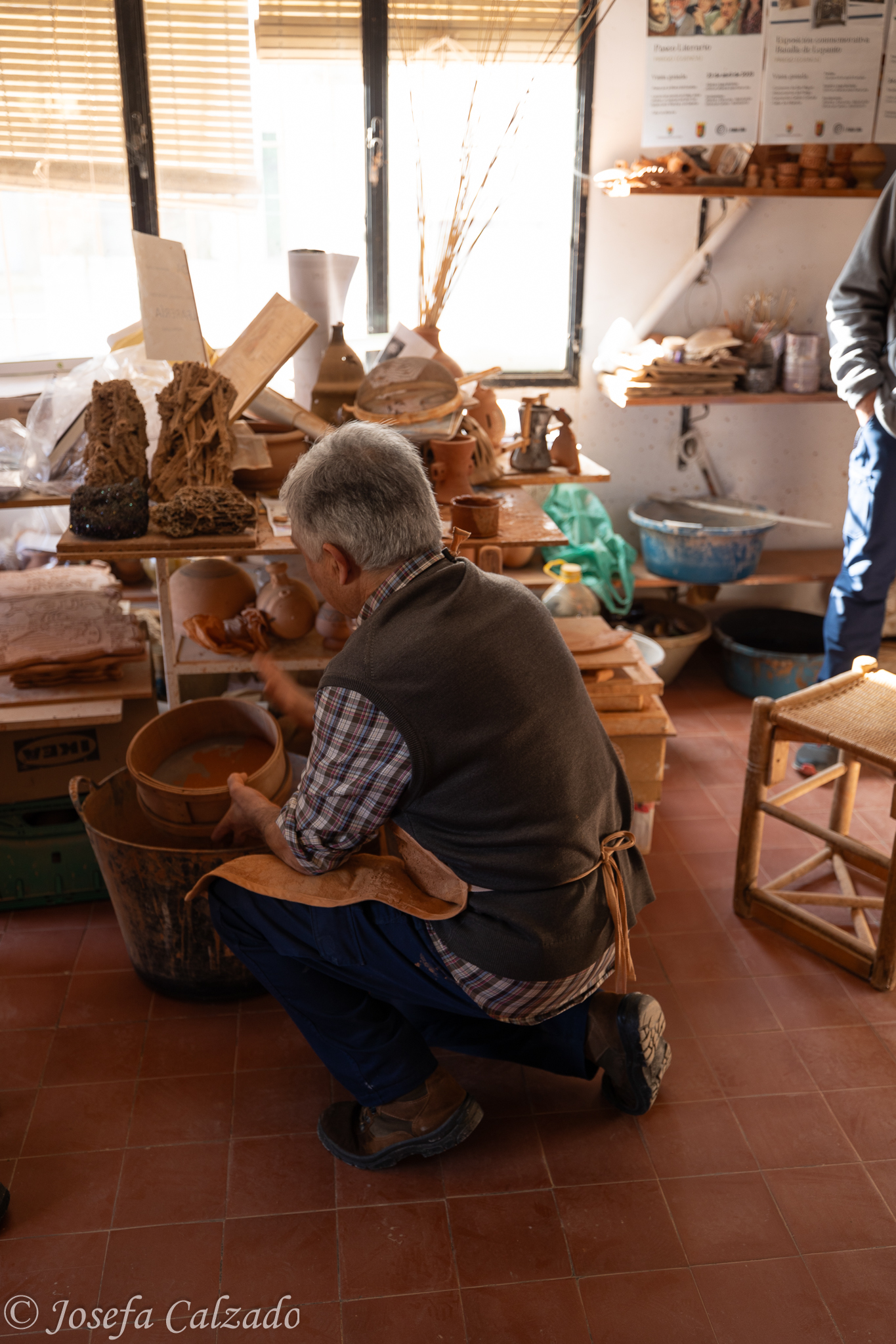 Dentro de la alfarería