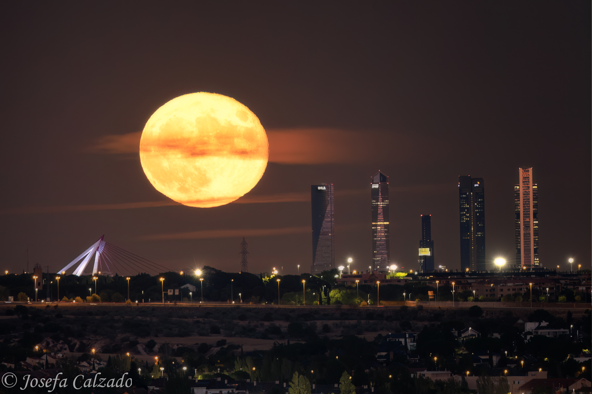 Salida de la luna llena