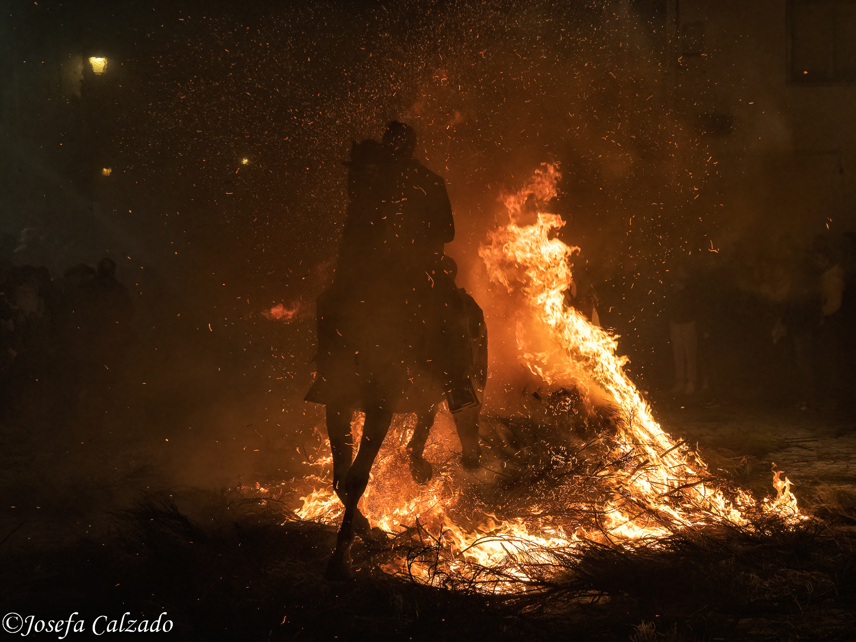 Atravesando la hoguera