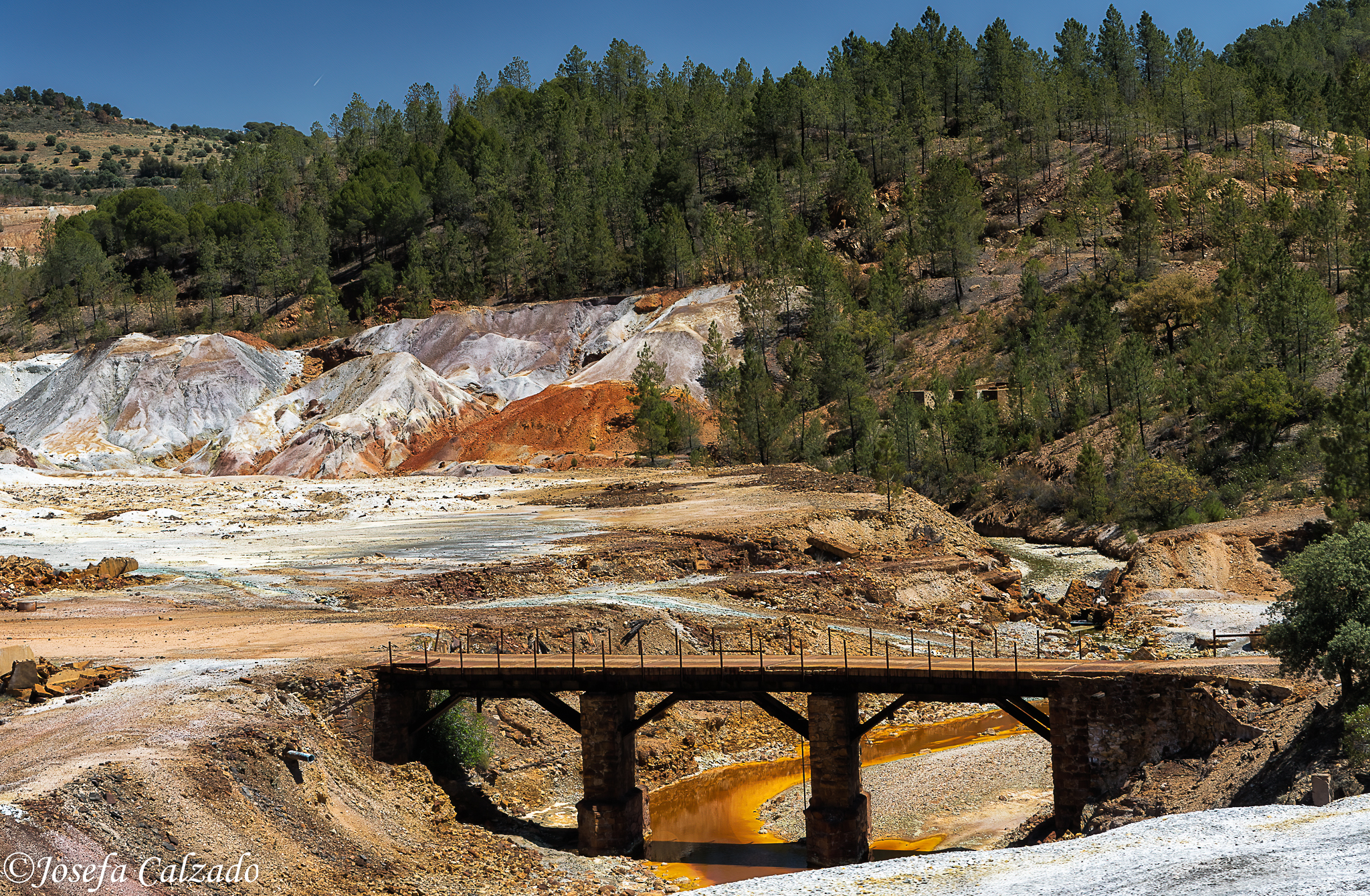Puente sobre el río Tinto