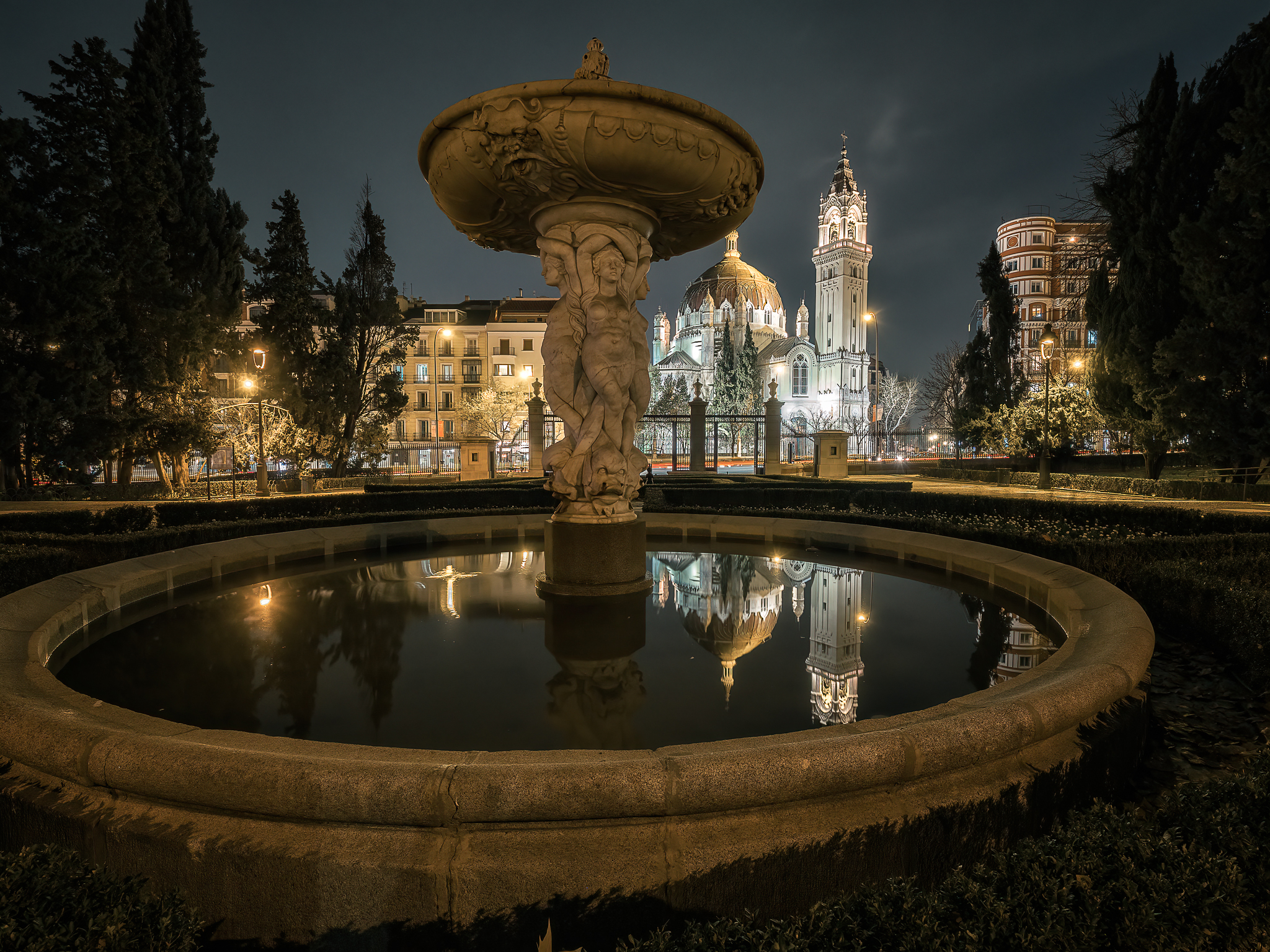 Parroquia de San Manuel y San Benito