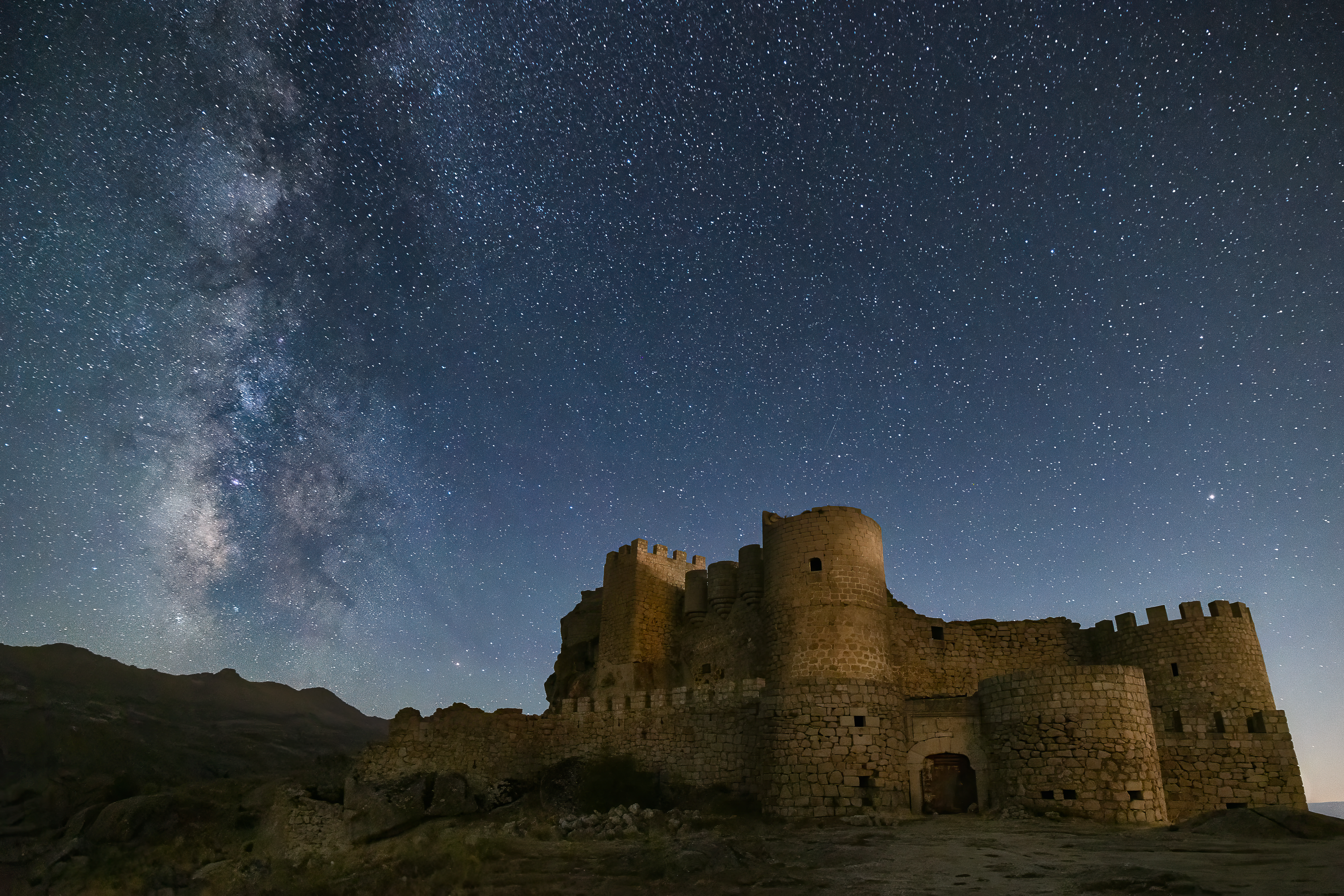 Vía Láctea en el Castillo de Aunqueospese