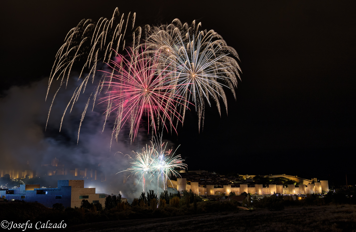 Fuegos Artificiales Ávila