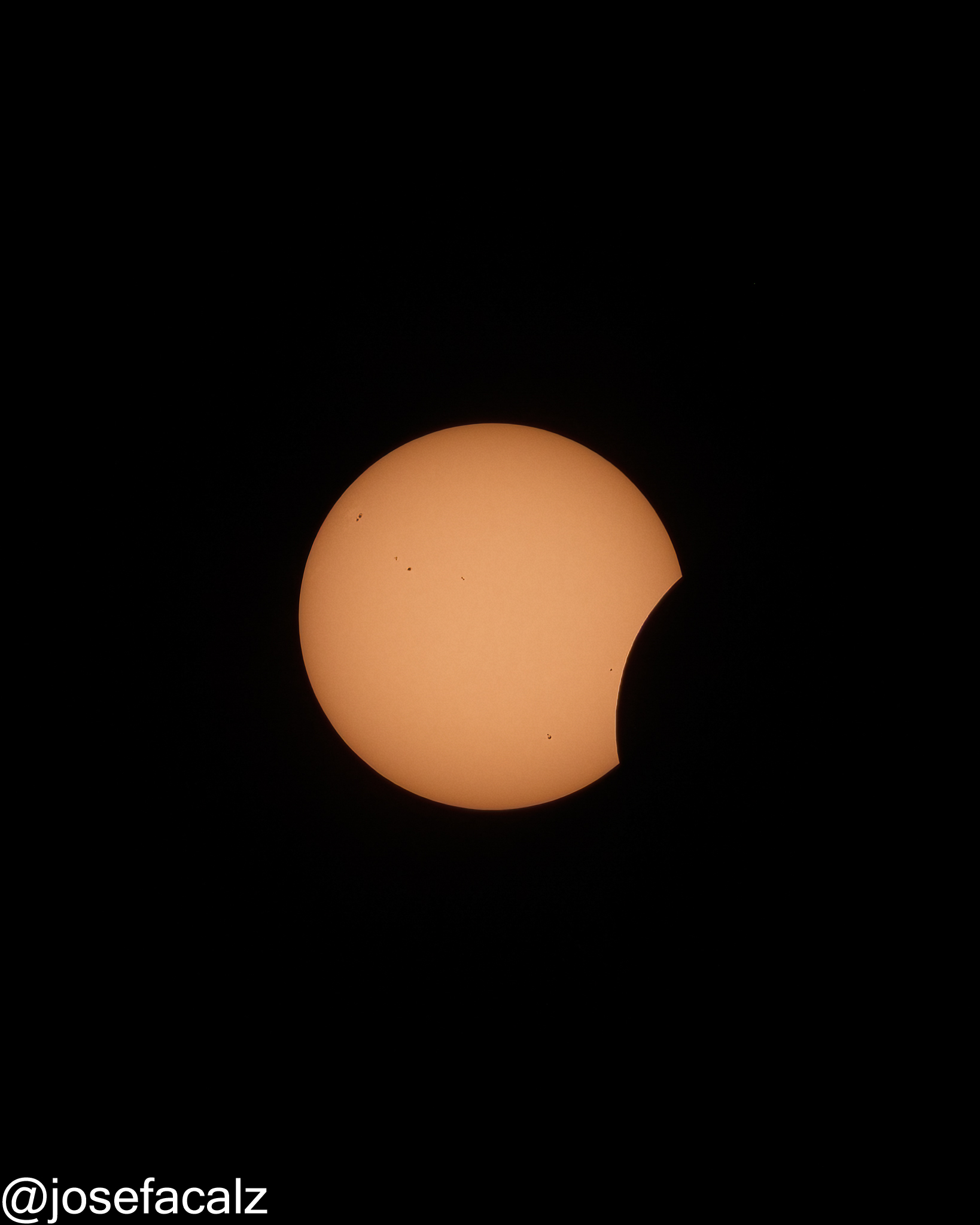 Pequeño mordisco de la luna